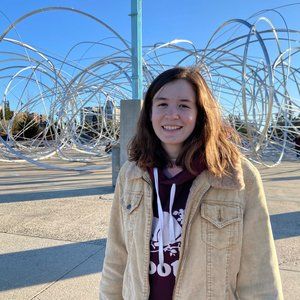 Meet your Posher, Emily